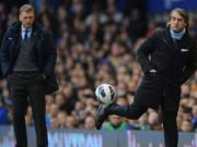 Man City hủy diệt Newcastle, Mancini vẫn “giương cờ trắng”