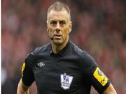 Bị dọa giết, một trọng tài Premier League tính chuyện giải nghệ