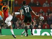 Phản ứng của giới chuyên môn về chiếc thẻ đỏ của Nani