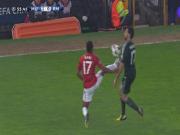 Chính trọng tài chứ không phải Ronaldo đã "bóp nát" giấc mơ của Man Utd