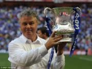 "Cáo già" Hiddink bỏ ngỏ khả năng trở lại Premier League