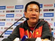 HLV Hoàng Văn Phúc: "Vận may chưa đến với tuyển Việt Nam"