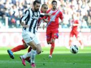 Juventus đặt một tay vào Scudetto