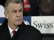 HLV Ottmar Hitzfeld thừa nhận chiến thắng của Thụy Sĩ như một… giấc mơ