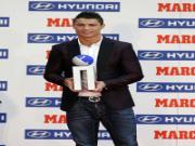Ronaldo nhận giải thưởng Di Stefano