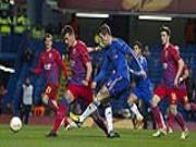 Đá hỏng phạt đền, Torres vẫn được khen ngợi