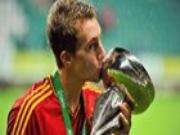 Deulofeu ghi bàn sau khi solo từ gần giữa sân