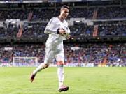 Hàng công Real: Năm 2013, Messi phải đuổi theo Ronaldo