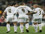 Real-Mourinho tấn công tốt hơn Real-Del Bosque? Đừng mơ!