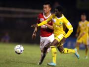 Văn Quyến mờ nhạt, Ninh Bình bại trận trước SL Nghệ An