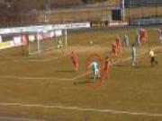 Siêu phẩm ghi bàn hình "trái chuối"