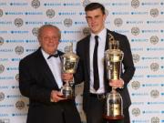 Gareth Bale đoạt cú đúp danh hiệu: Dấu chân của “người khổng lồ”