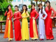 Các fan nữ xinh đẹp của V-League