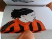 Xem Ronaldinho biểu diễn theo phong cách cực kỳ mới lạ