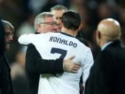 Hè này, M.U chắc chắn hỏi mua Ronaldo