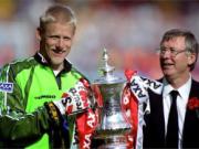 Quỷ đỏ huyền thoại Peter Schmeichel sắp sang Việt Nam