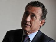 “Người cũ” Real ủng hộ Ancelotti thay thế Mourinho