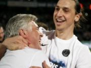 Ibra năn nỉ HLV Ancelotti đừng đến Real