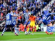 Hạ Espanyol, Barca áp sát kỷ lục 100 điểm của Real