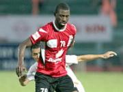 ĐT.LA thoát hiểm trên sân nhà: Có thêm "gà son"