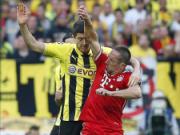 Trọng tài đã từ chối một quả penalty của Dortmund