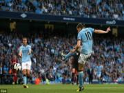 Man City xây chắc ngôi á quân Ngoại hạng Anh