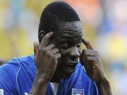 Vắng Balotelli, Italia sẽ đá 3-5-2 trước TBN?