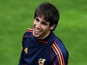 Martinez đủ sức thay thế Busquets?