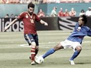 Cesc Fabregas: Muốn có "đất sống", phải tự "lăng xê"!