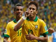 Cú sút phạt hoàn hảo của Neymar