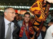 NÓNG: Strootman chuẩn bị gia nhập Roma