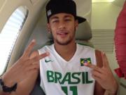 Neymar sưng húp mặt sau khi cắt amidan