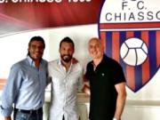 Cựu sao Milan sang Thụy Sĩ dưỡng già