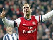 Chỉ huy "Pháo binh" Gonzalo Higuain