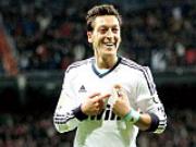 MU có cơ hội thuận lợi để chiêu mộ Mesut Oezil