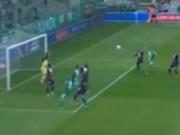 Siêu phẩm đánh gót của Ibra được tái hiện vào lưới…PSG