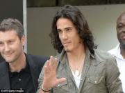 Tin nóng: Sát thủ hàng hot Cavani chính thức gia nhập gã nhà giàu PSG