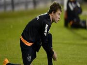 Bernard phủ nhận chuyện gia nhập Arsenal