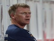 Man Utd gục ngã tại Nhật, David Moyes thất thần trên băng ghế huấn luyện