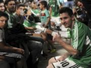 Messi thanh minh trước cáo buộc lừa người Mỹ