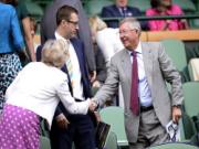 Sir Alex Ferguson lên bàn mổ