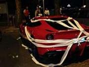 Balotelli bị fan "chơi khăm" vì... chảnh