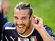 Italia - Argentina: Món quà cho Giáo hoàng, cuộc chiến của Osvaldo