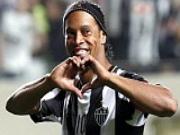 Ronaldinho đã tìm thấy tình yêu đích thực?