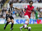 Arsenal hỏi mua tiền vệ gốc Việt