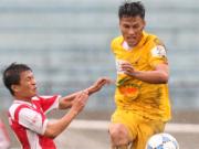 Mạc Hồng Quân chìm nghỉm vì bị đá rát