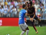 Neymar lãnh “thiết đầu công” của hậu vệ Malaga