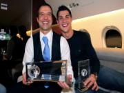 "Người nhà" khen Ronaldo giỏi và toàn diện hơn Messi