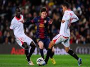 Barca - Sevilla: Sức mạnh của siêu nhân