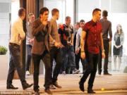 Lập siêu phẩm, Rooney đi "bay đêm"